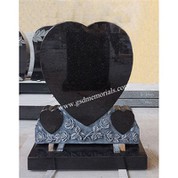 تربل هارتس بلاك ميموريال